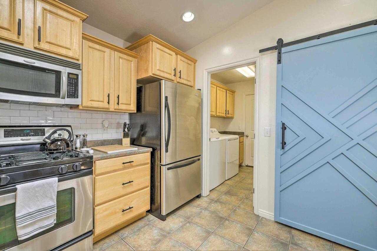 Modern Page Retreat With View, 9 Mi To Wahweap Beach Villa Exterior photo