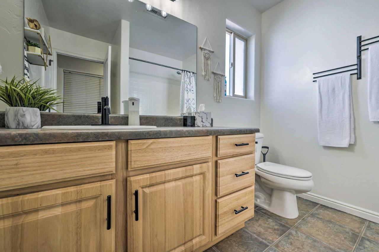 Modern Page Retreat With View, 9 Mi To Wahweap Beach Villa Exterior photo