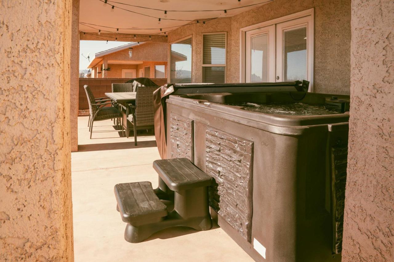 Modern Page Retreat With View, 9 Mi To Wahweap Beach Villa Exterior photo